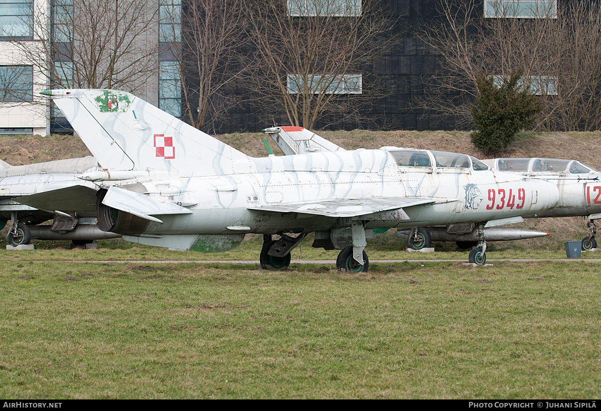 Aircraft Photo of 9349 | Mikoyan-Gurevich MiG-21UM | Poland - Air Force | AirHistory.net #118448