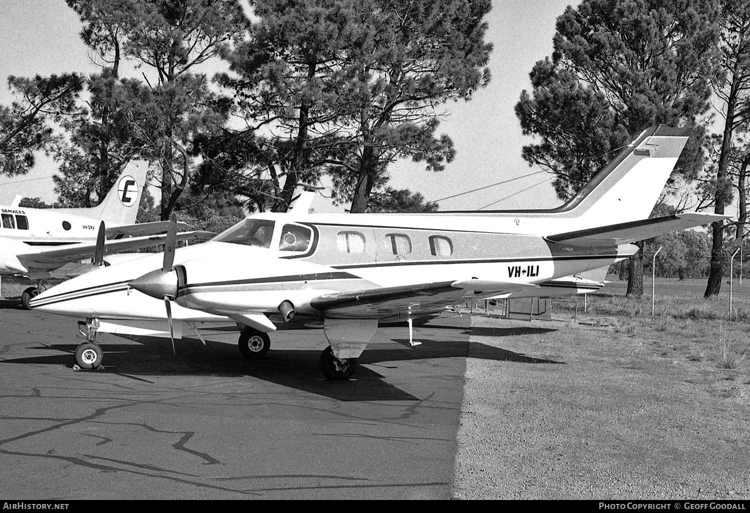 Aircraft Photo of VH-ILI | Beech 60 Duke | AirHistory.net #118469