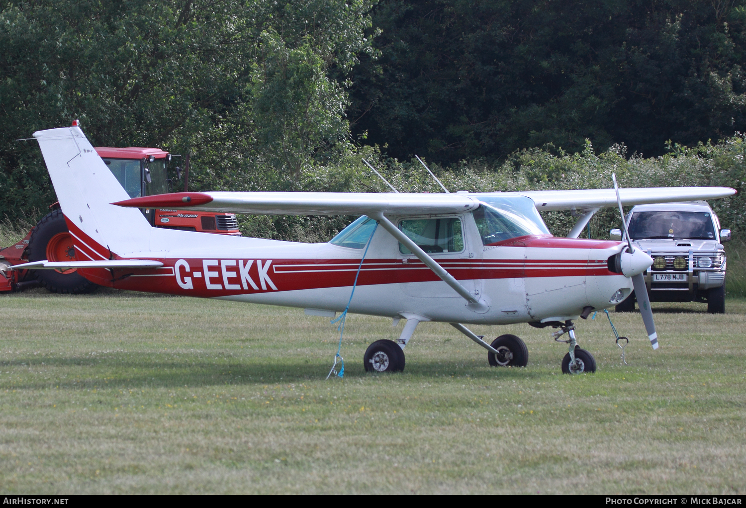 Aircraft Photo of G-EEKK | Cessna 152 | AirHistory.net #118516
