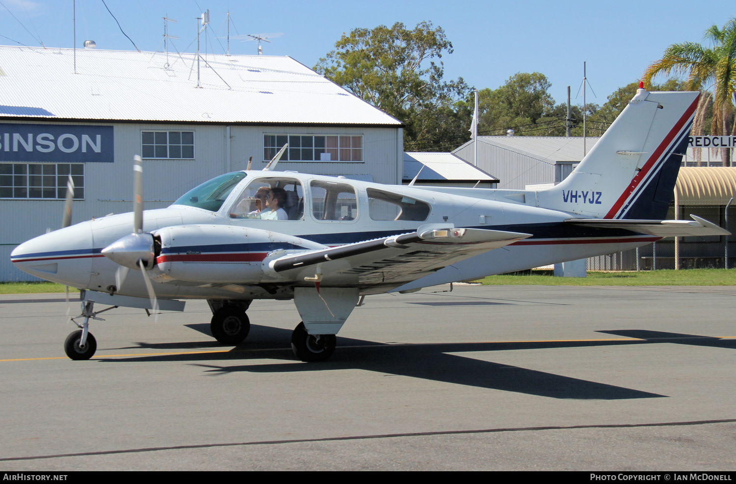 Aircraft Photo of VH-YJZ | Beech B55 Baron (95-B55) | AirHistory.net #118519