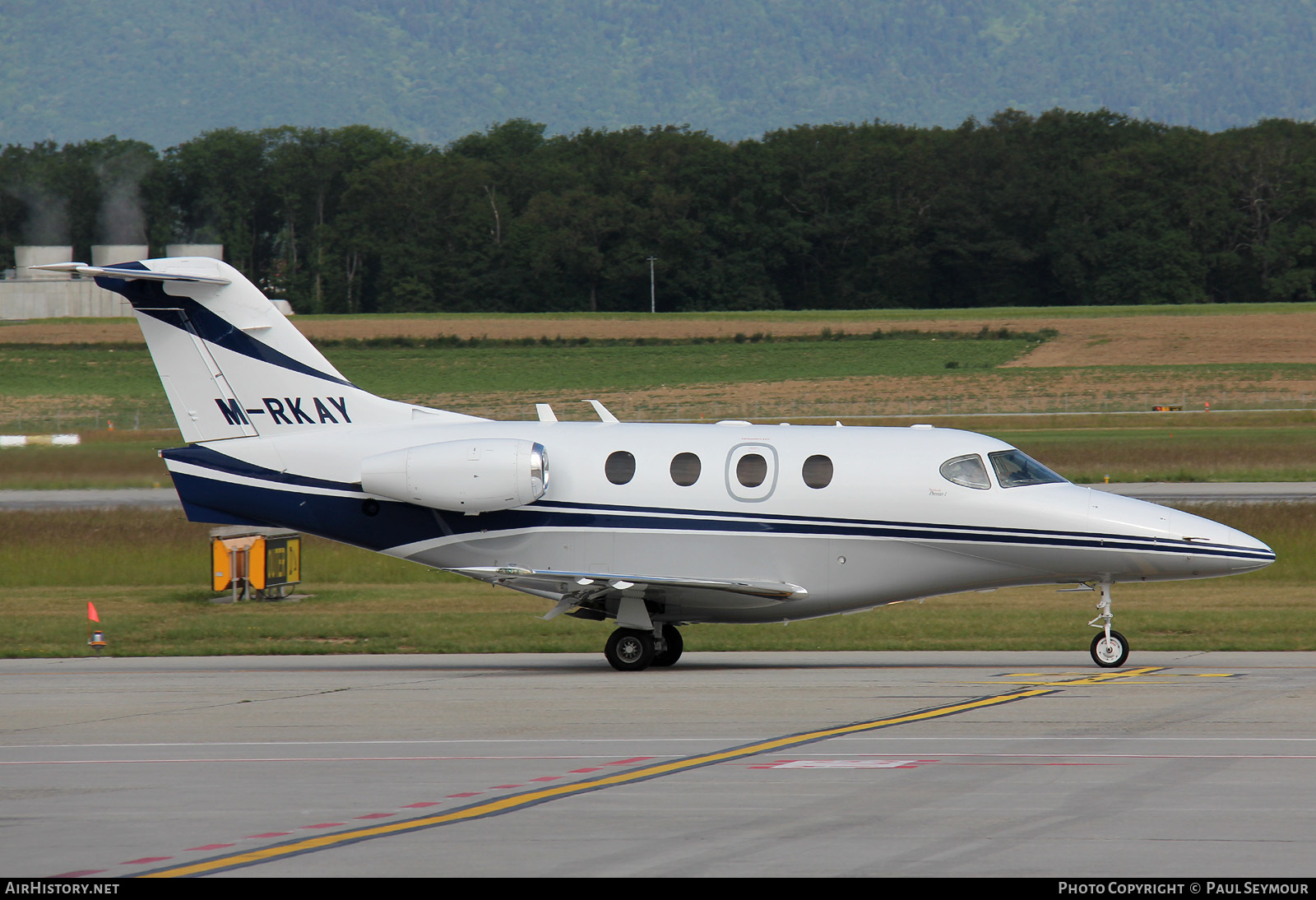 Aircraft Photo of M-RKAY | Raytheon 390 Premier I | AirHistory.net #118533