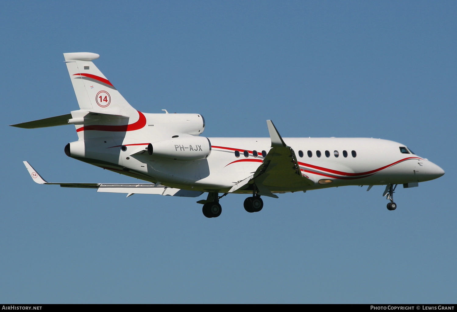 Aircraft Photo of PH-AJX | Dassault Falcon 7X | AirHistory.net #118631