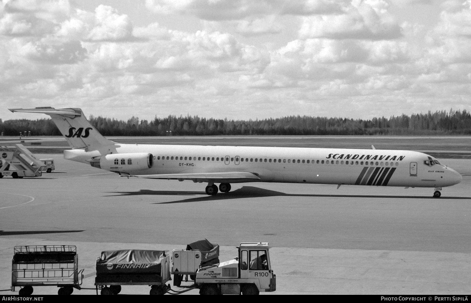 Aircraft Photo of OY-KHG | McDonnell Douglas MD-81 (DC-9-81) | Scandinavian Airlines - SAS | AirHistory.net #118787