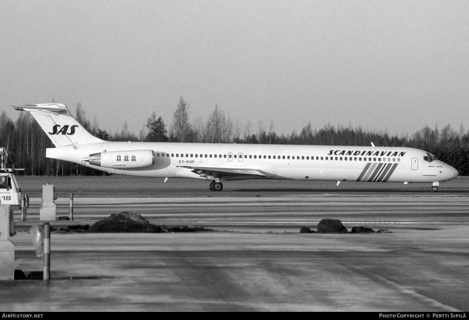 Aircraft Photo of OY-KHP | McDonnell Douglas MD-81 (DC-9-81) | Scandinavian Airlines - SAS | AirHistory.net #118807