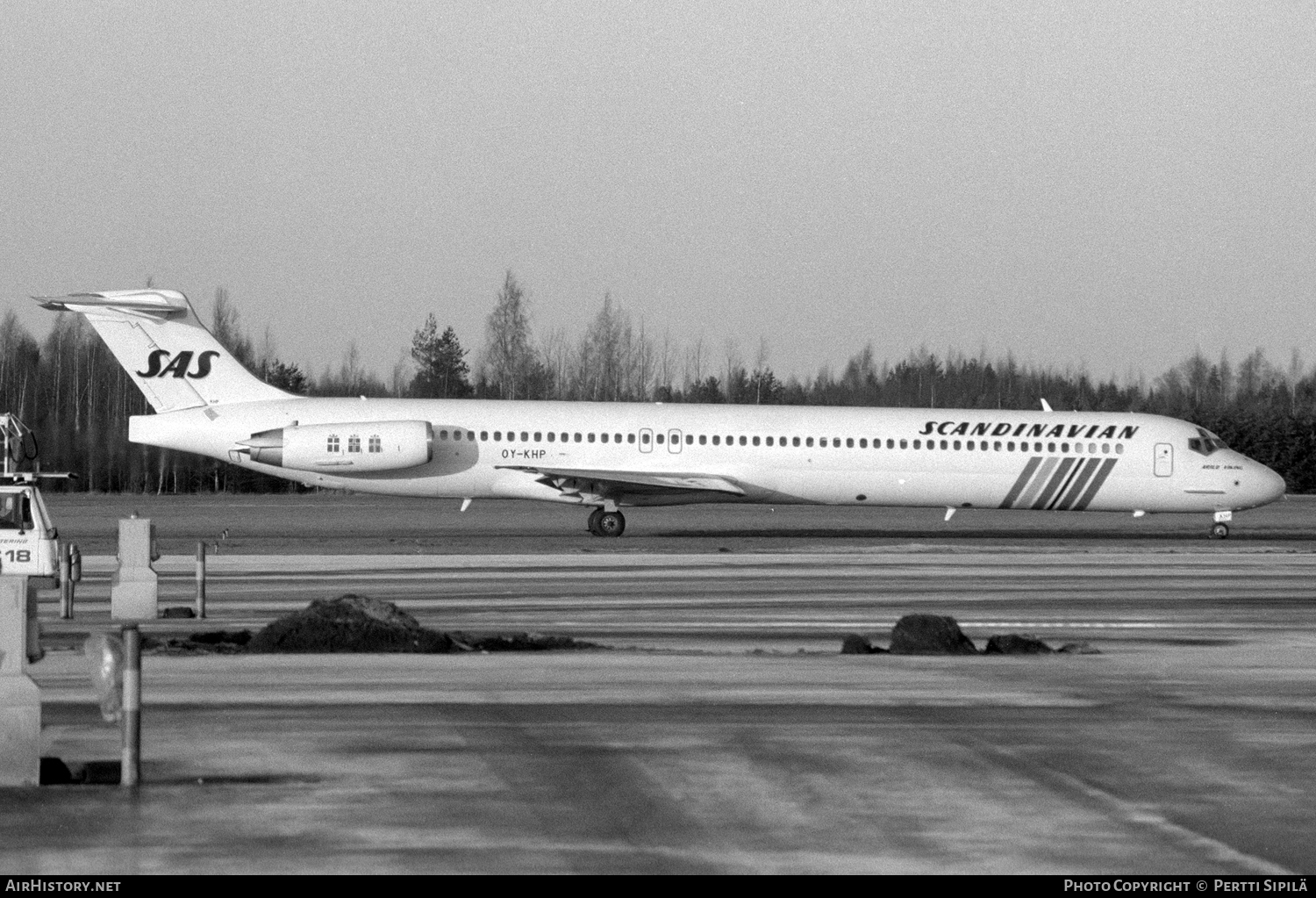 Aircraft Photo of OY-KHP | McDonnell Douglas MD-81 (DC-9-81) | Scandinavian Airlines - SAS | AirHistory.net #118807