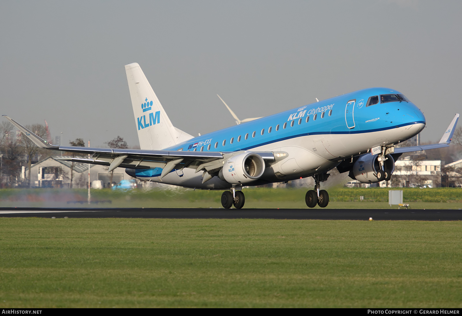 Aircraft Photo of PH-EXX | Embraer 175STD (ERJ-170-200STD) | KLM Cityhopper | AirHistory.net #118870