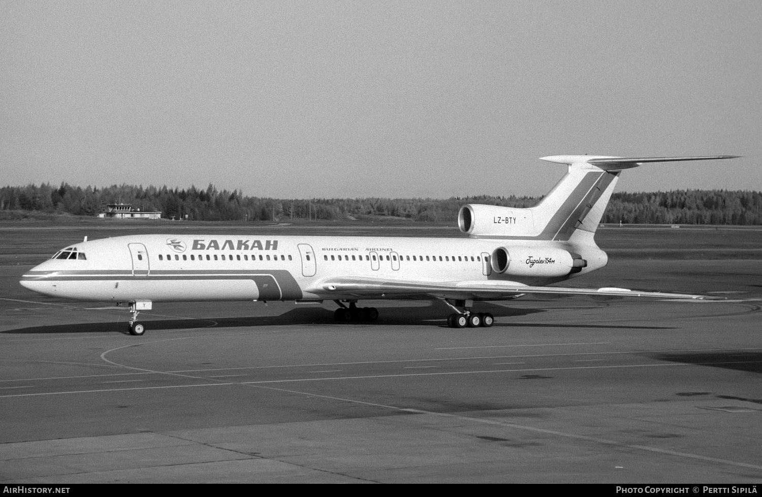Aircraft Photo of LZ-BTY | Tupolev Tu-154M | Balkan - Bulgarian Airlines | AirHistory.net #119053