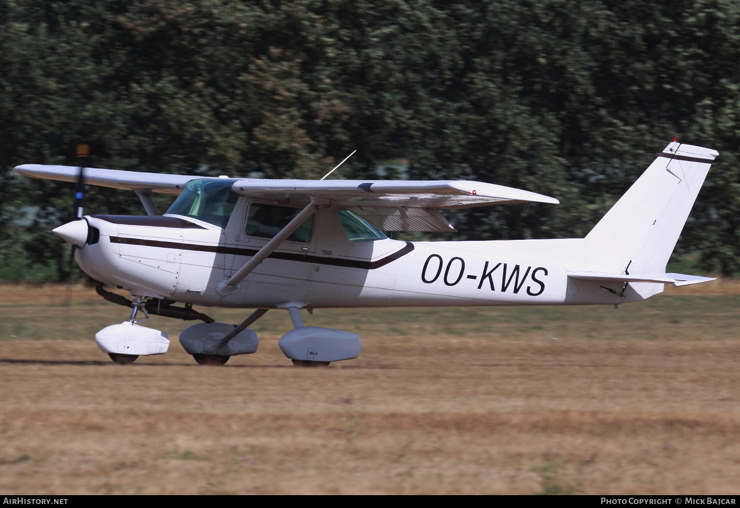 Aircraft Photo of OO-KWS | Cessna 152 | AirHistory.net #119055