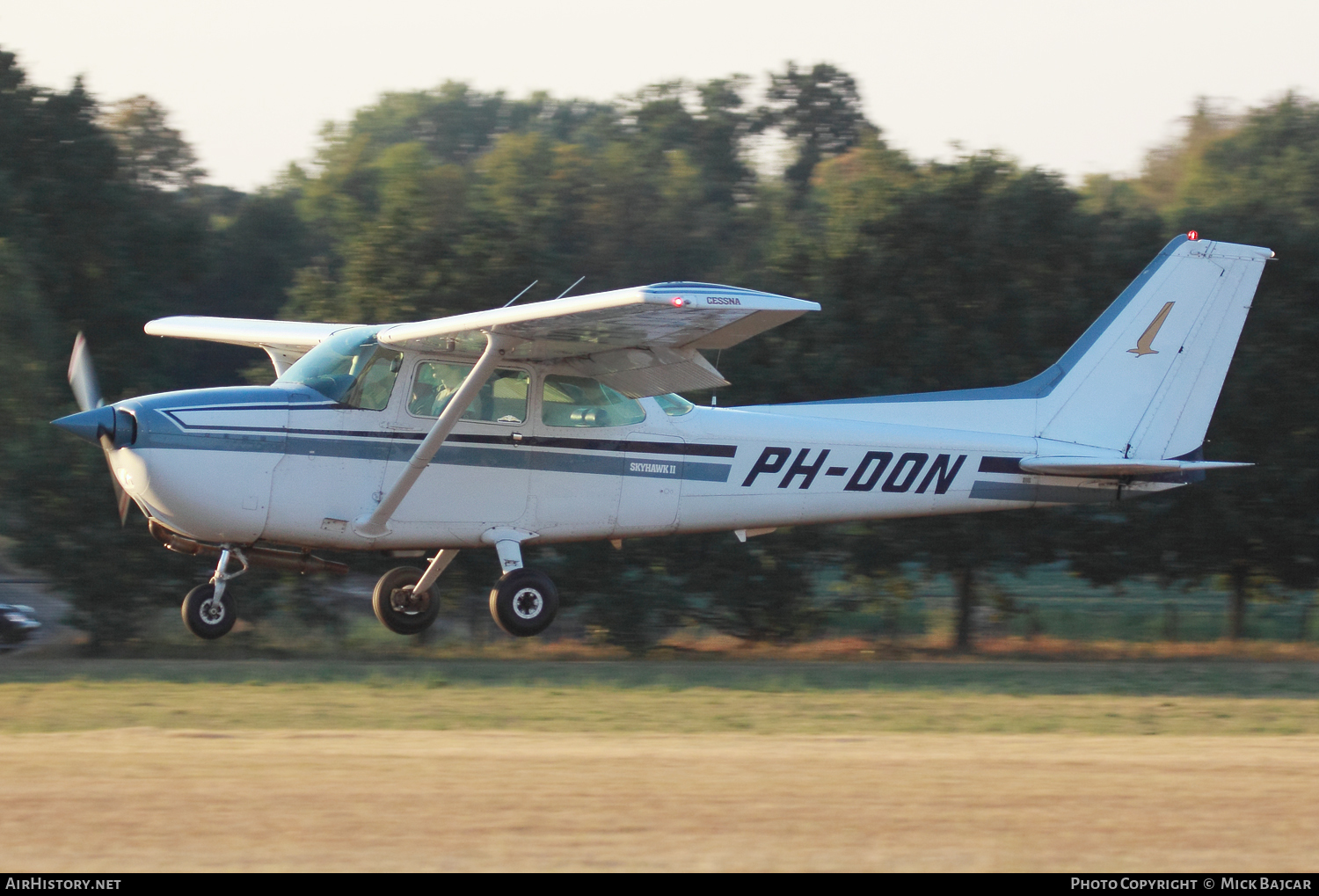 Aircraft Photo of PH-DON | Cessna 172P Skyhawk II | AirHistory.net #119061