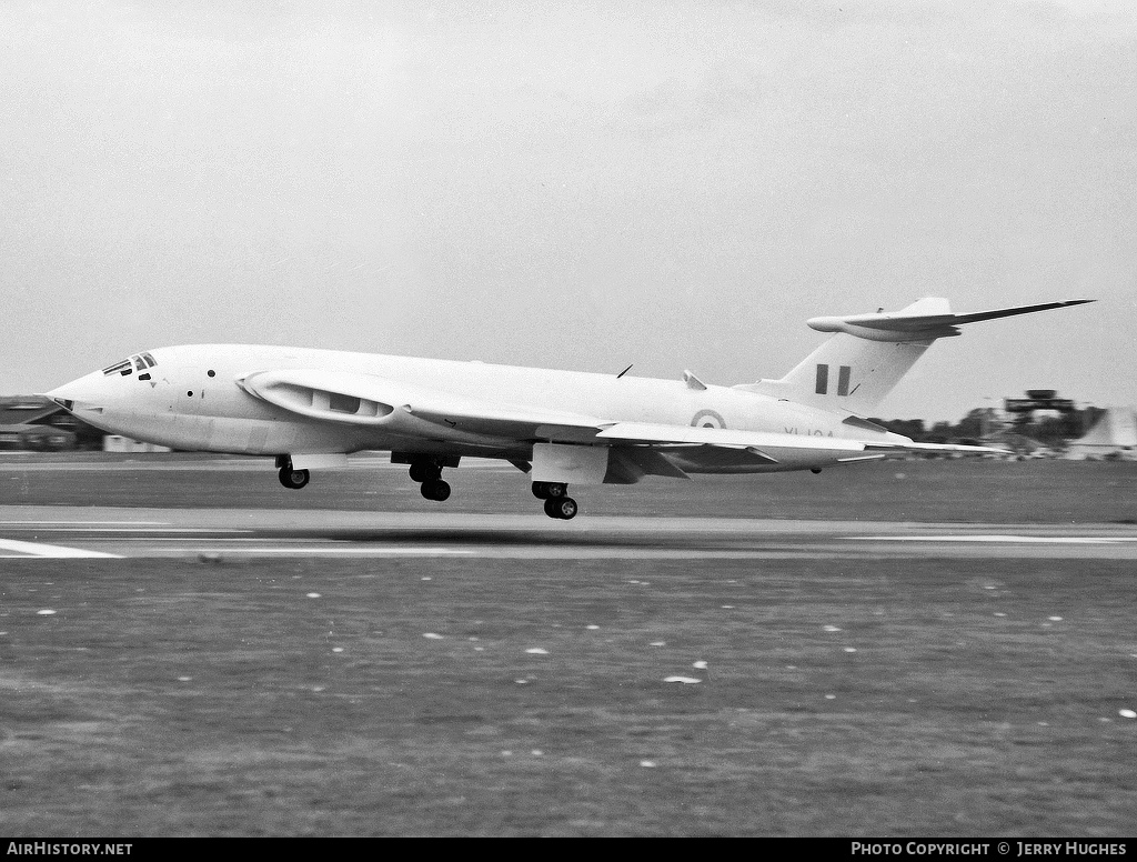 Aircraft Photo of XL164 | Handley Page HP-80 Victor B2 | UK - Air Force | AirHistory.net #119195