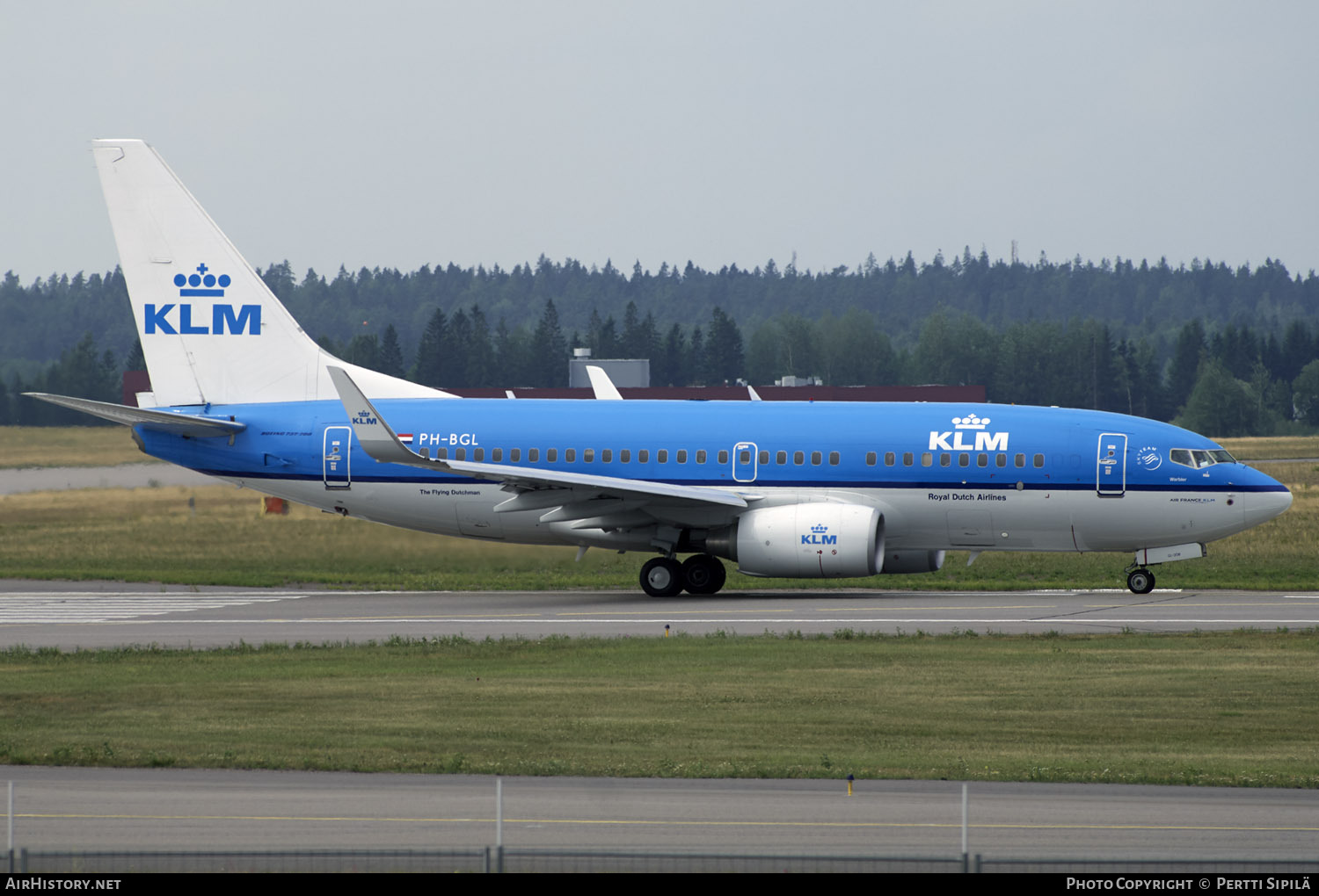 Aircraft Photo of PH-BGL | Boeing 737-7K2 | KLM - Royal Dutch Airlines | AirHistory.net #119265