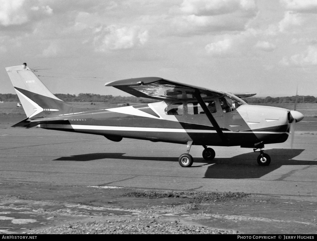 Aircraft Photo of N7307E | Cessna 210 Centurion | AirHistory.net #119334