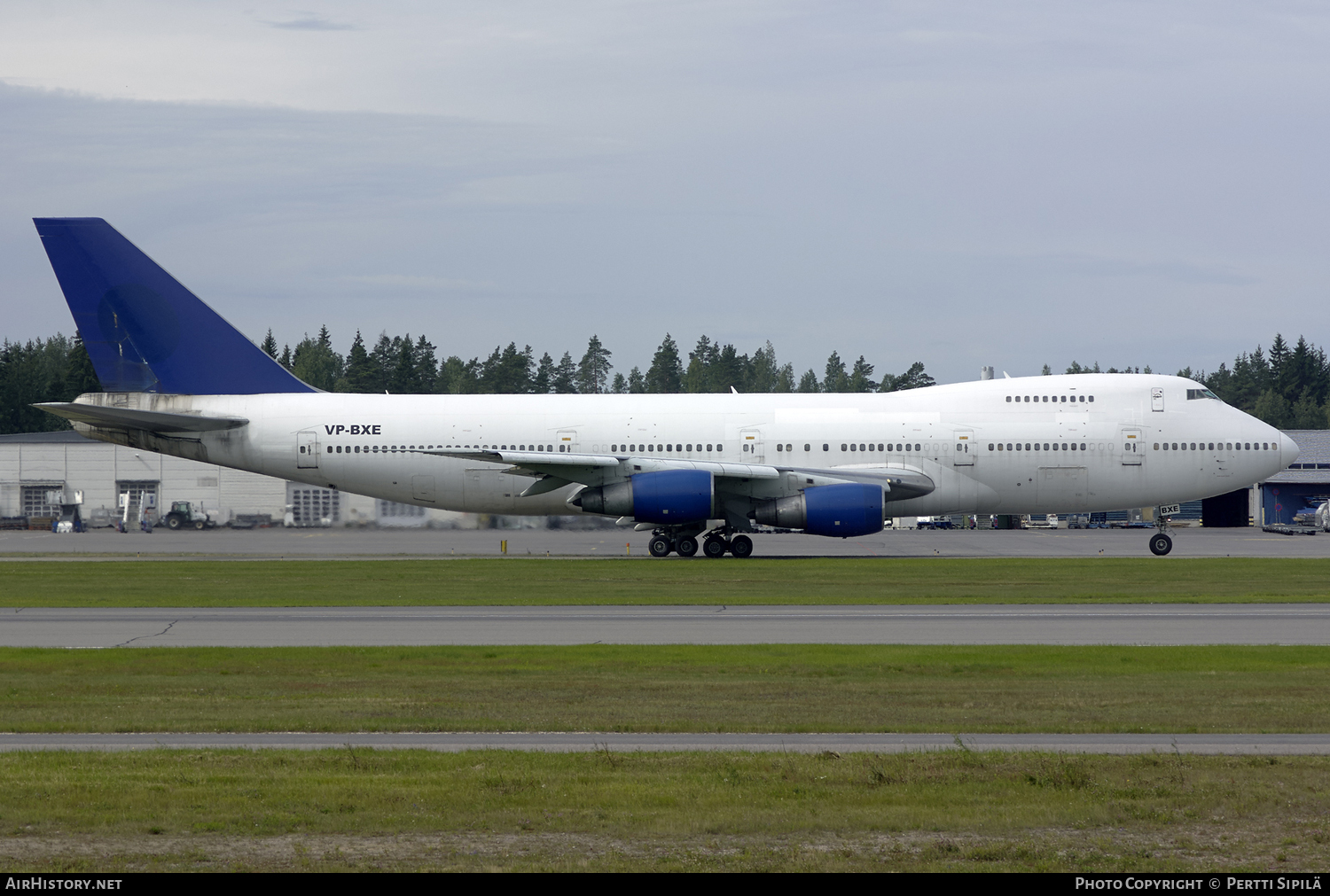 Aircraft Photo of VP-BXE | Boeing 747-230B(SF) | Tesis Aviation Enterprise | AirHistory.net #119365