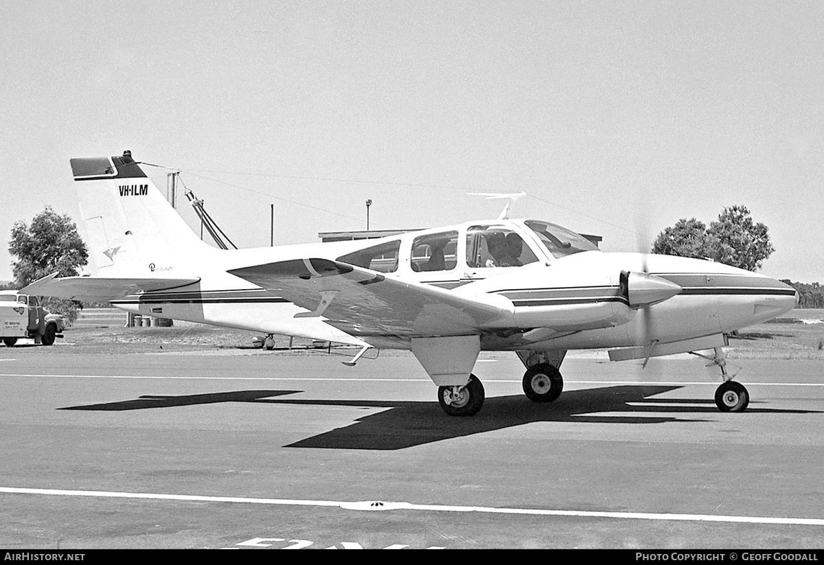 Aircraft Photo of VH-ILM | Beech D55 Baron | AirHistory.net #119393