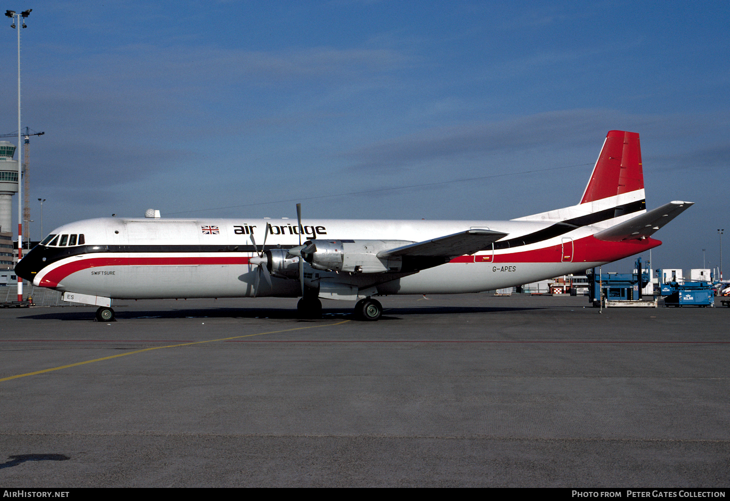 Aircraft Photo of G-APES | Vickers 953C Merchantman | Air Bridge | AirHistory.net #119408