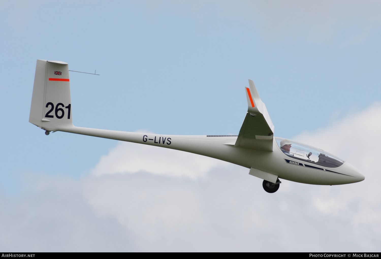 Aircraft Photo of G-LIVS | Schleicher ASH-26E | AirHistory.net #119448