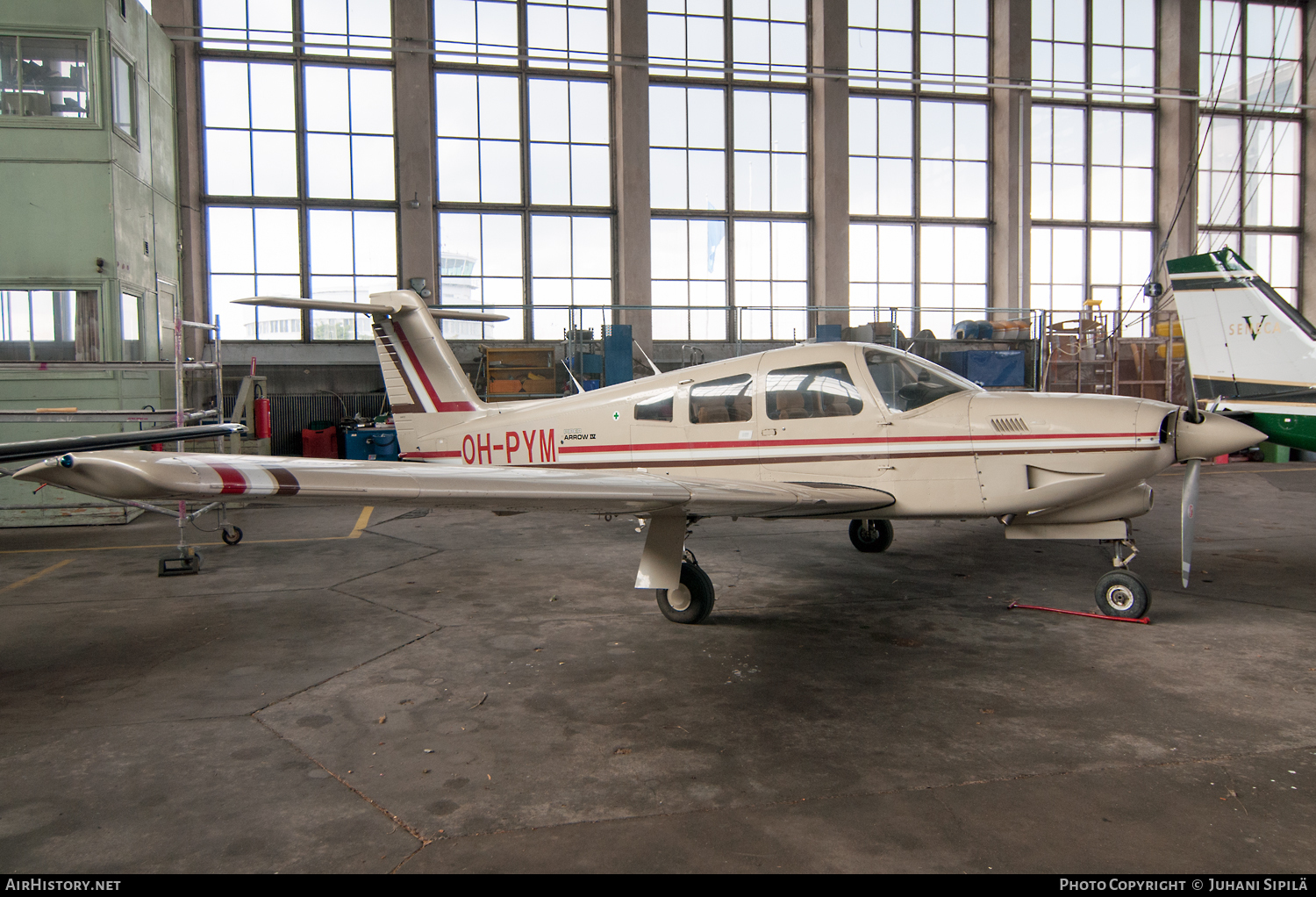 Aircraft Photo of OH-PYM | Piper PA-28RT-201T Turbo Arrow IV | AirHistory.net #119528