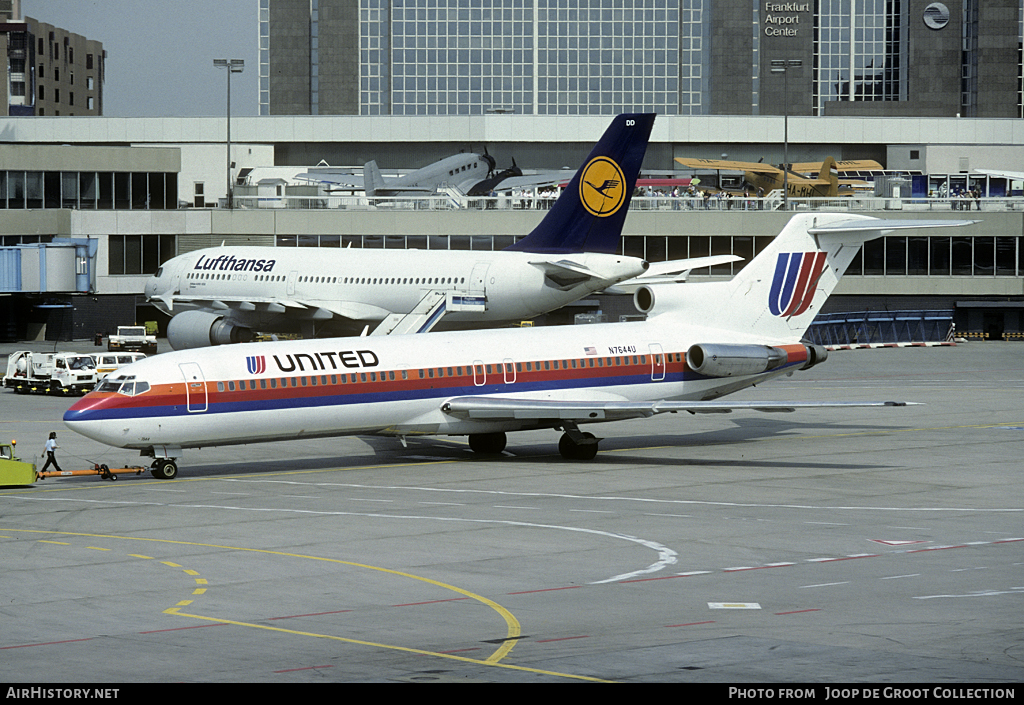 Aircraft Photo of N7644U | Boeing 727-222 | United Airlines | AirHistory.net #119534