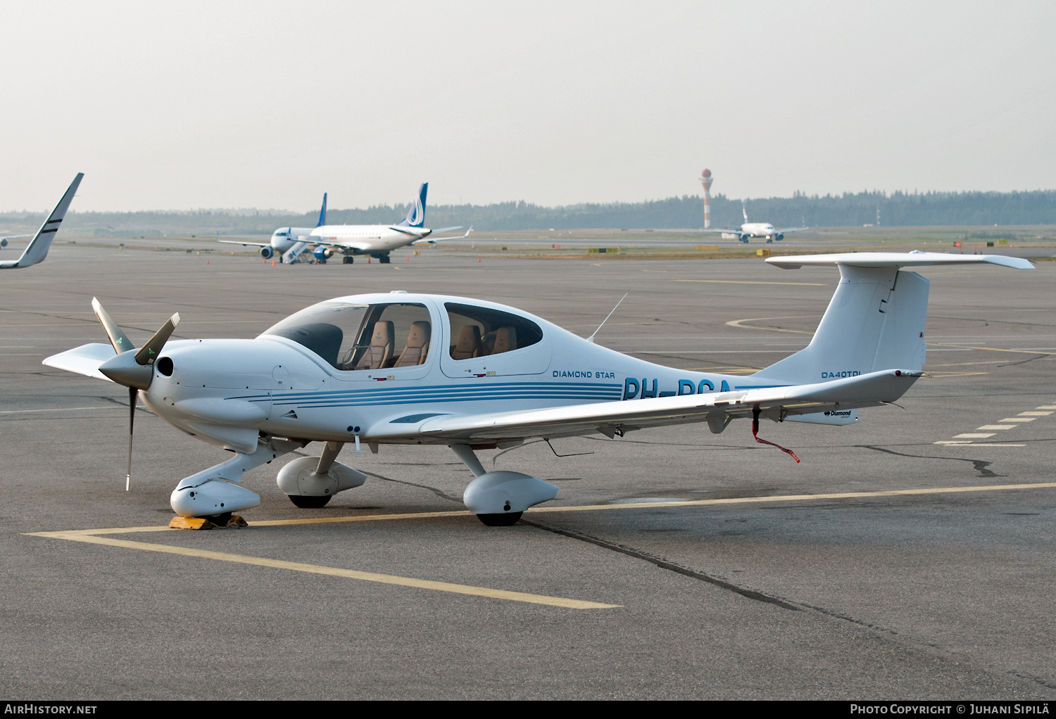 Aircraft Photo of PH-PCA | Diamond DA40D Diamond Star TDI | AirHistory.net #119543