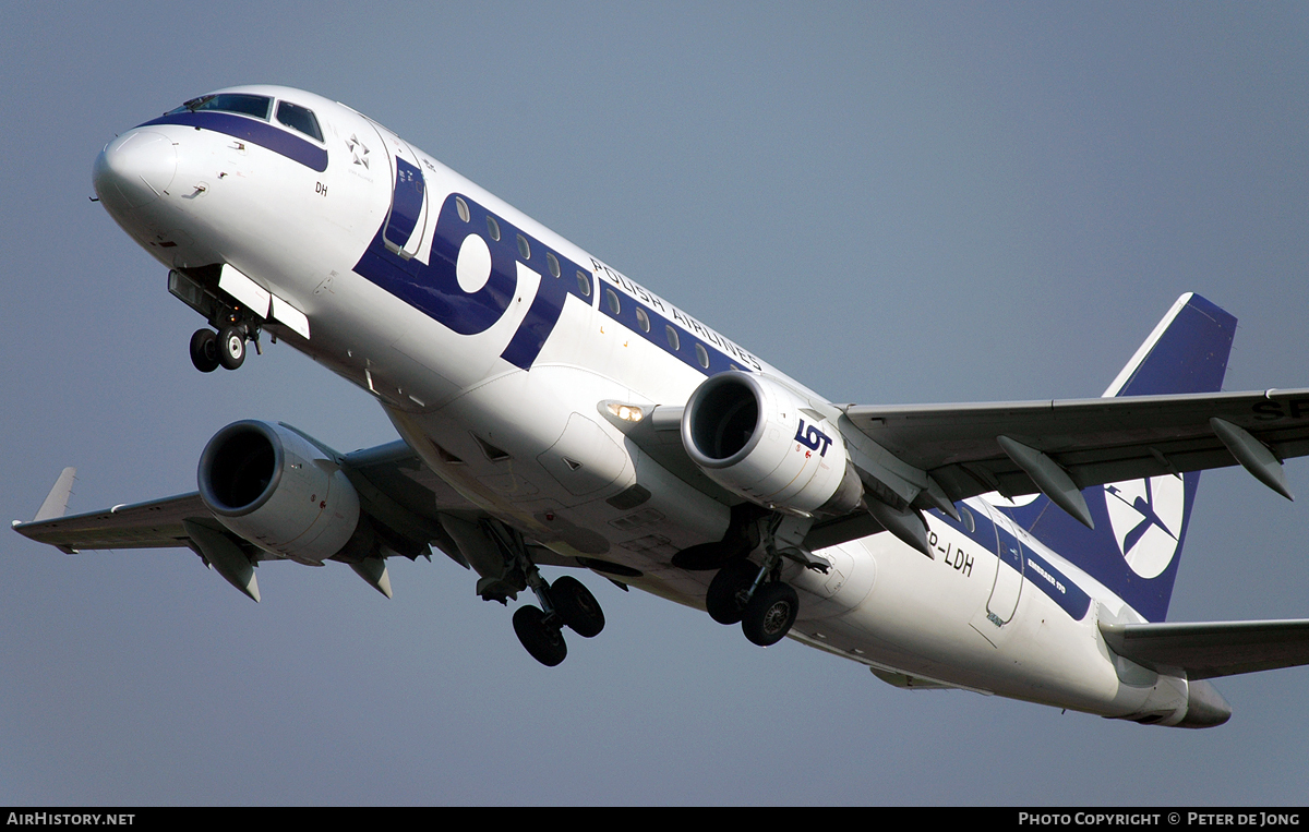 Aircraft Photo of SP-LDH | Embraer 170LR (ERJ-170-100LR) | LOT Polish Airlines - Polskie Linie Lotnicze | AirHistory.net #119582