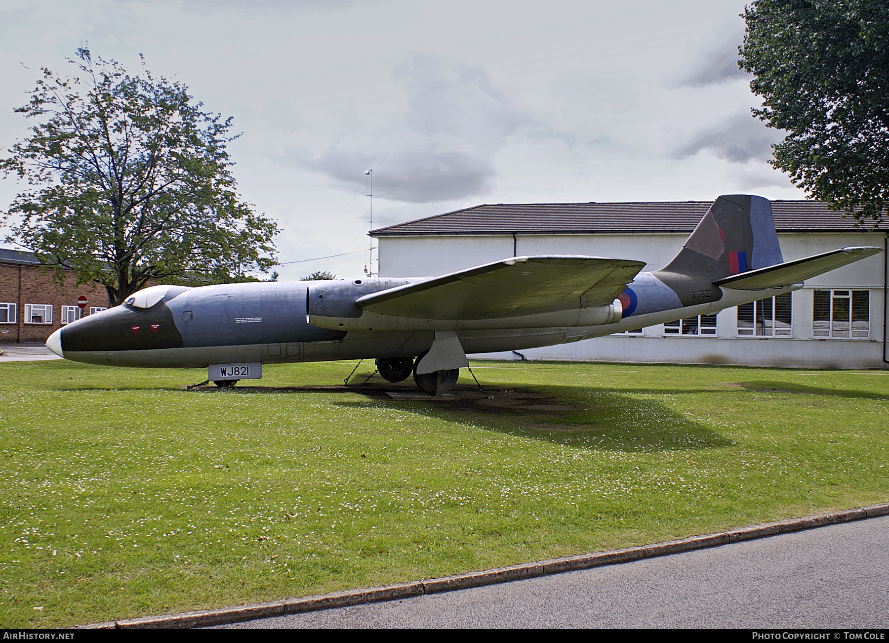 Aircraft Photo of 8668M / WJ821 | English Electric Canberra PR7 | UK - Air Force | AirHistory.net #119974