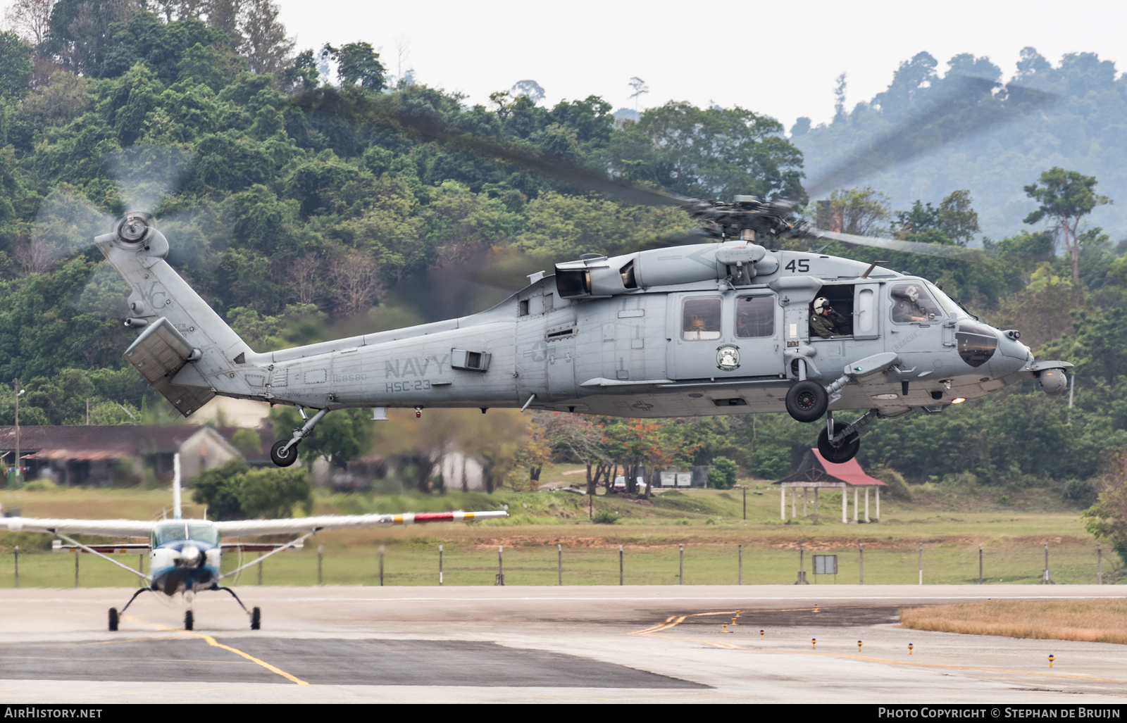 Aircraft Photo of 168580 | Sikorsky MH-60S Seahawk (S-70A) | USA - Navy | AirHistory.net #120048
