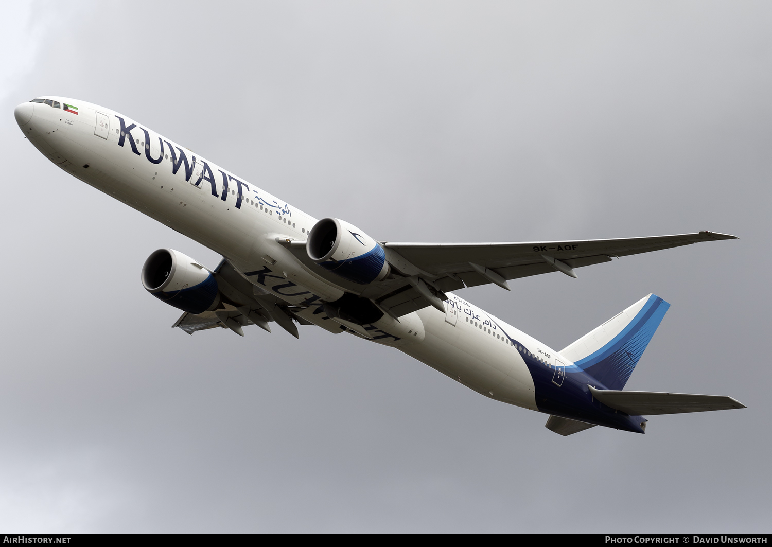 Aircraft Photo of 9K-AOF | Boeing 777-300/ER | Kuwait Airways | AirHistory.net #120073