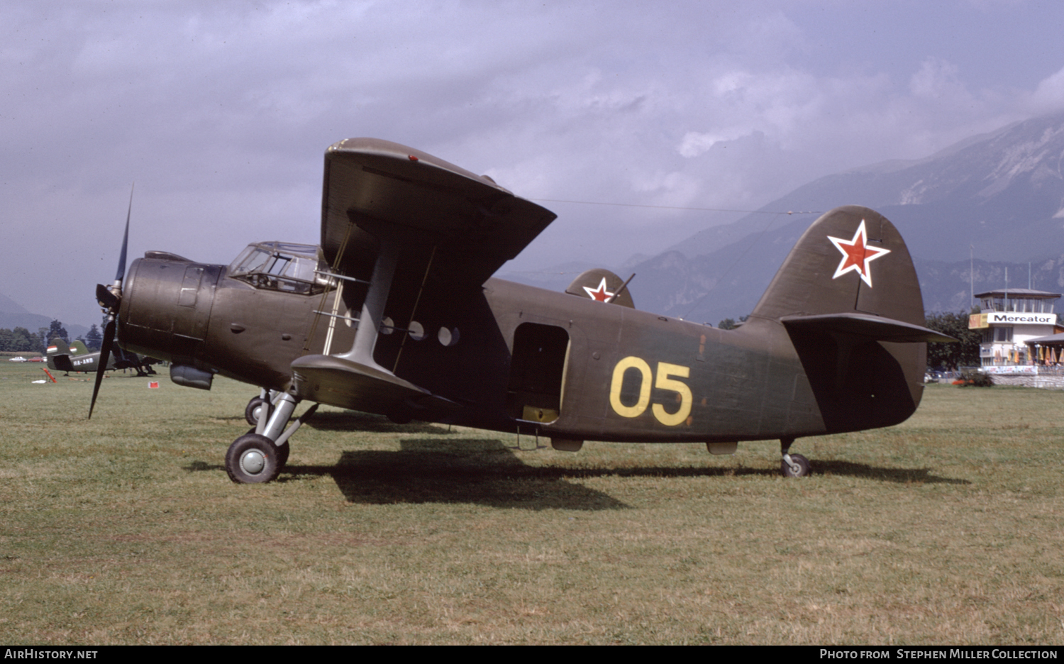 Aircraft Photo of 05 yellow | Antonov An-2 | Soviet Union - Air Force | AirHistory.net #120109