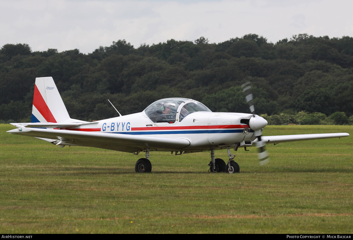 Aircraft Photo of G-BYYG | Slingsby T-67C | AirHistory.net #120177