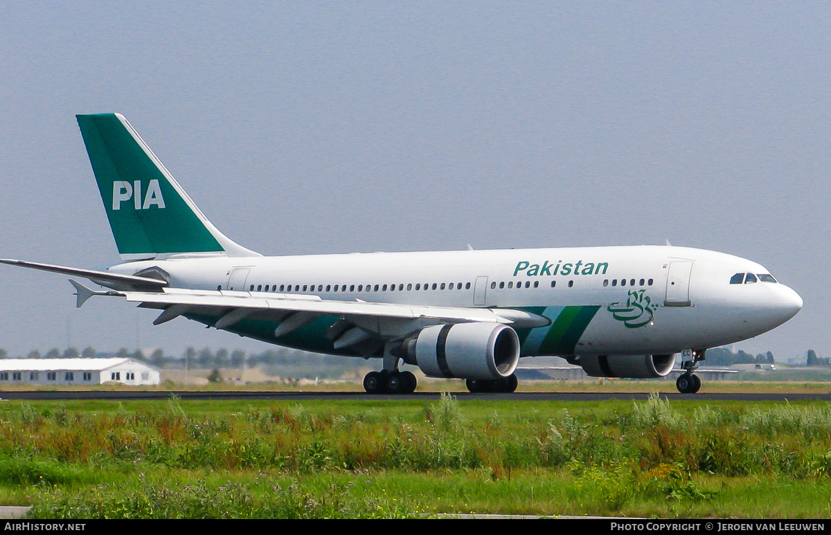 Aircraft Photo of AP-BEC | Airbus A310-308 | Pakistan International Airlines - PIA | AirHistory.net #120179