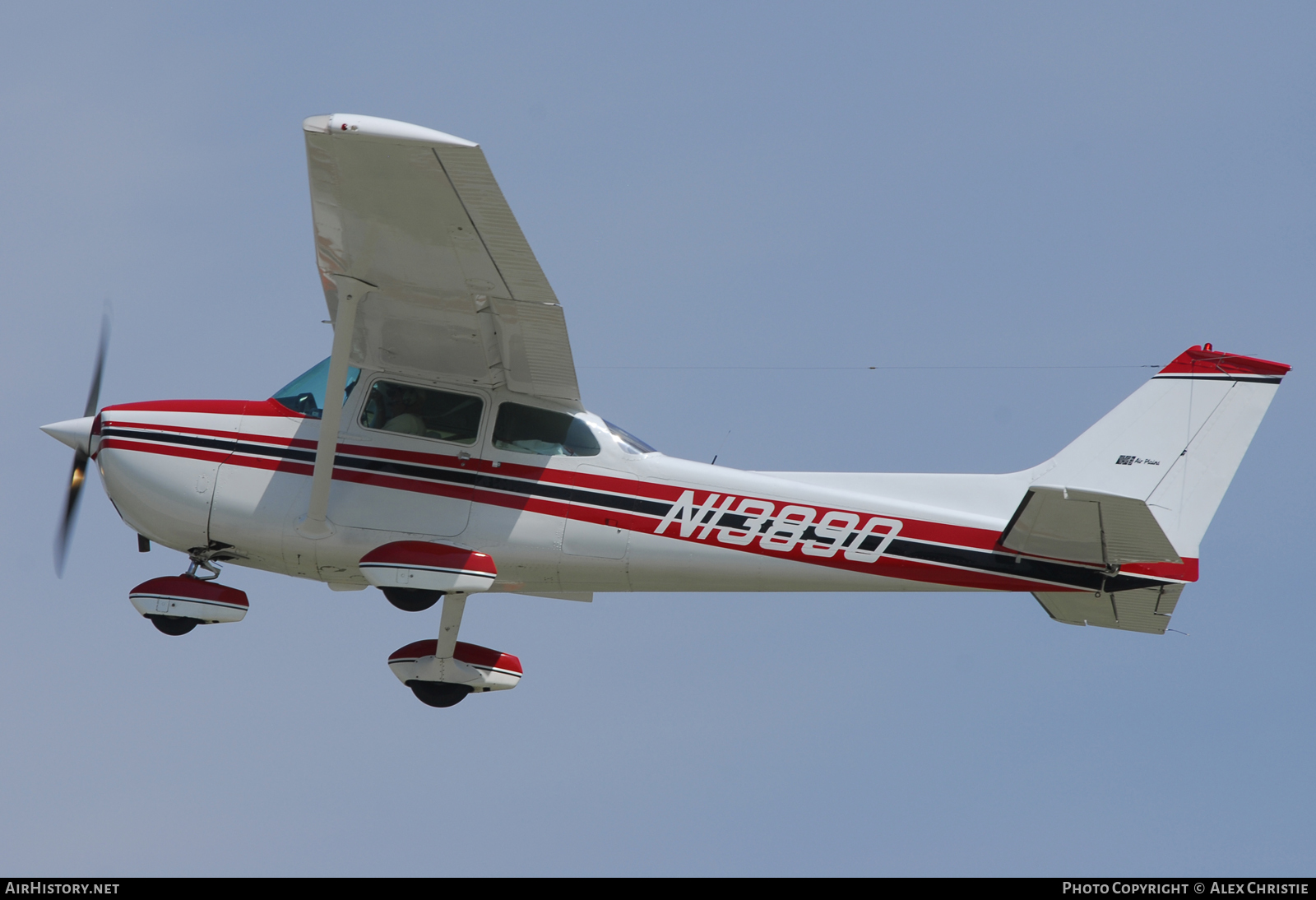 Aircraft Photo of N13890 | Cessna 172M | AirHistory.net #120236