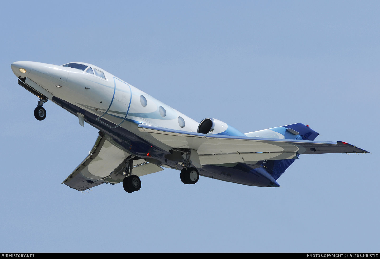 Aircraft Photo of N100CU | Dassault Falcon 10 | AirHistory.net #120268