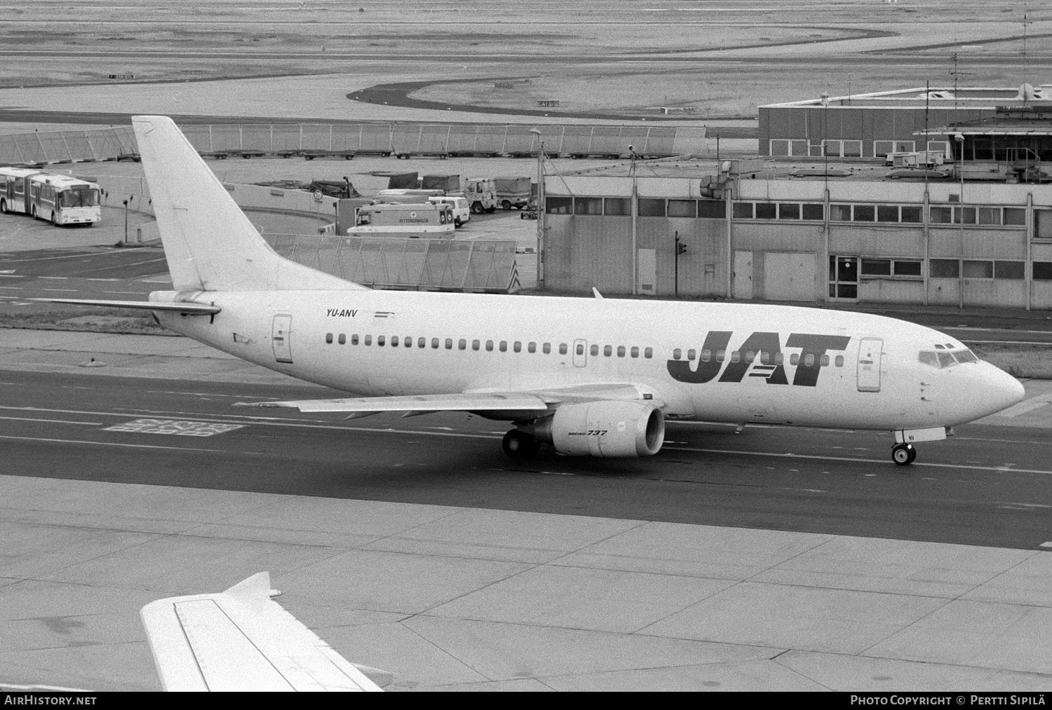 Aircraft Photo of YU-ANV | Boeing 737-3H9 | JAT Yugoslav Airlines - Jugoslovenski Aerotransport | AirHistory.net #120378