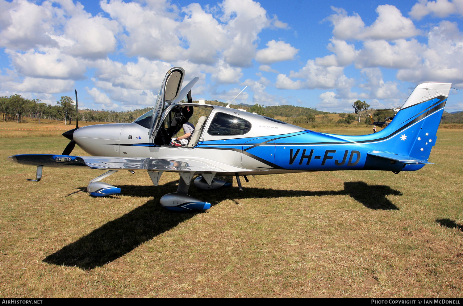 Aircraft Photo of VH-FJD | Cirrus SR-22 G5 Australis | AirHistory.net #120387