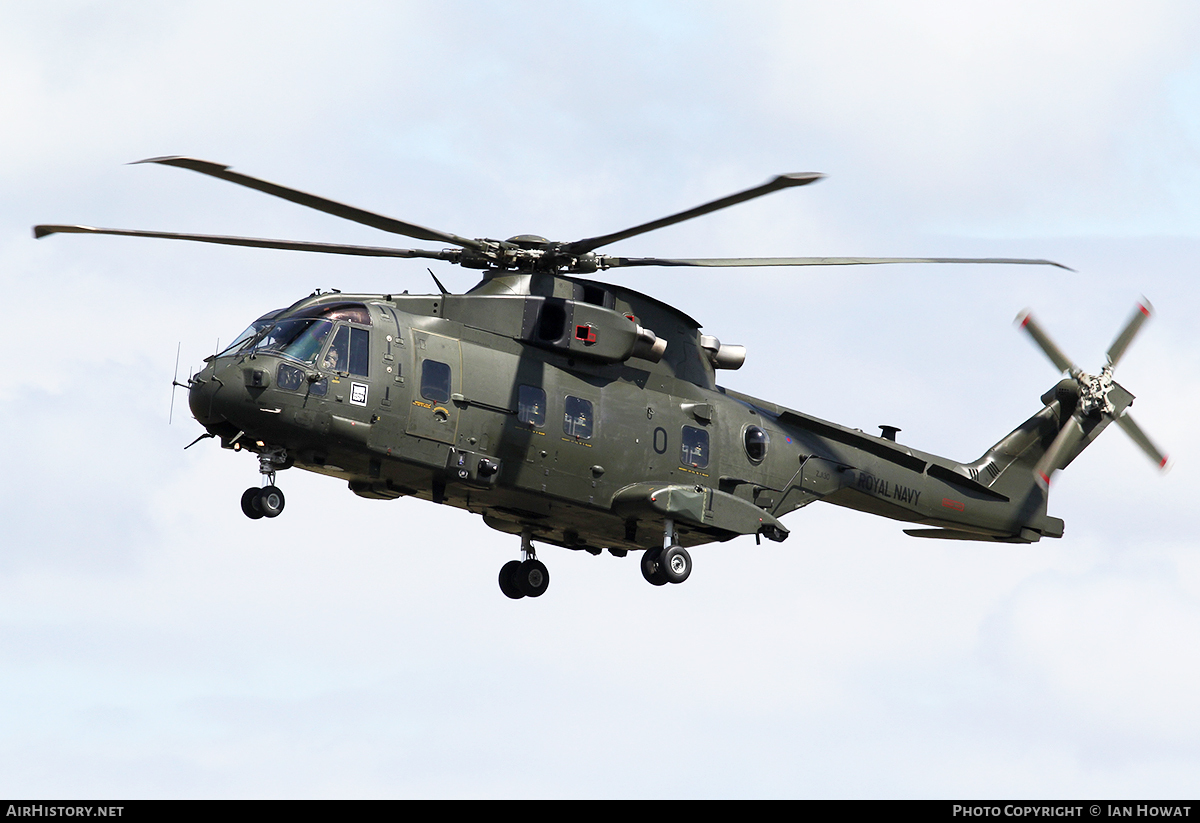 Aircraft Photo of ZJ130 | EHI EH101-411 Merlin HC3i | UK - Navy | AirHistory.net #120409