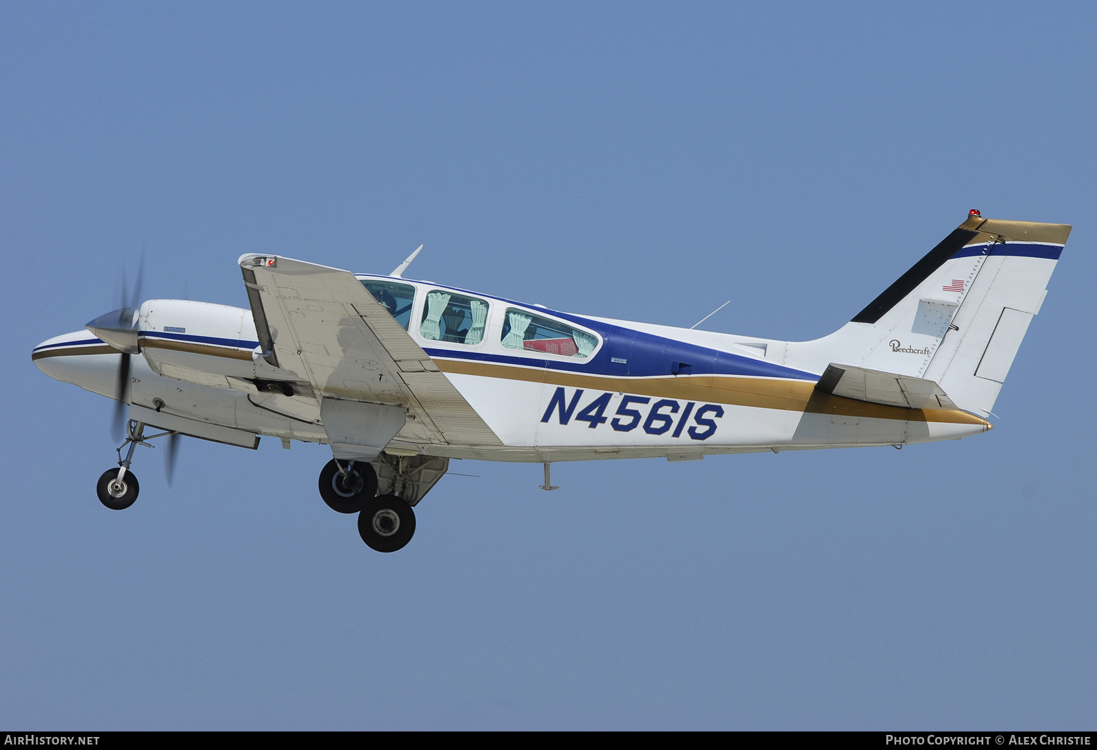 Aircraft Photo of N4561S | Beech B55 Baron (95-B55) | AirHistory.net #120434