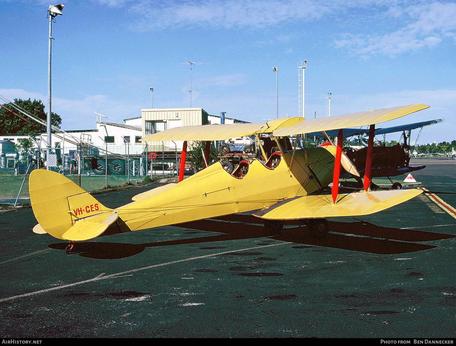 Aircraft Photo of VH-CES | De Havilland D.H. 82A Tiger Moth | AirHistory.net #120517