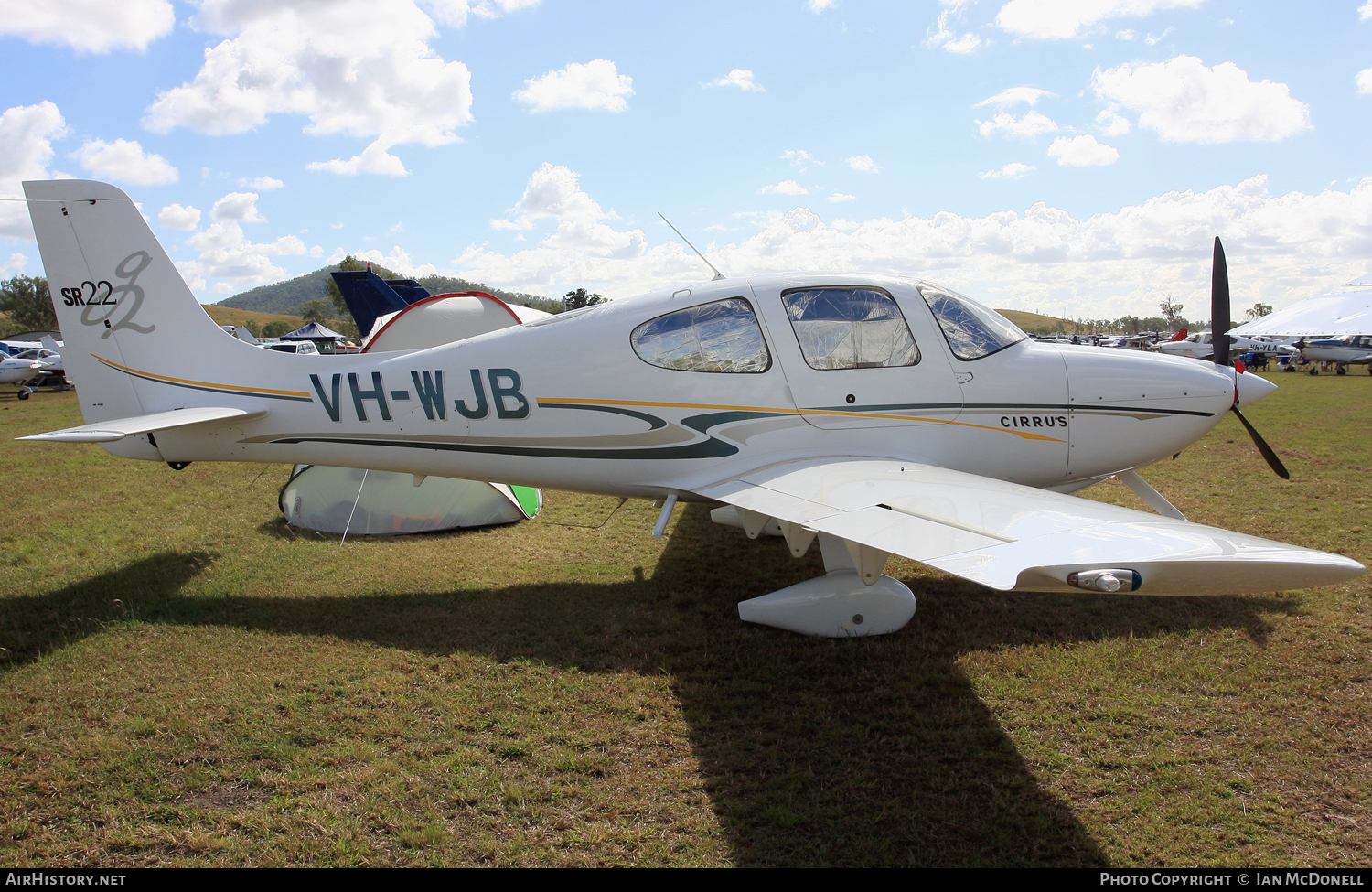 Aircraft Photo of VH-WJB | Cirrus SR-22 G2 | AirHistory.net #120560