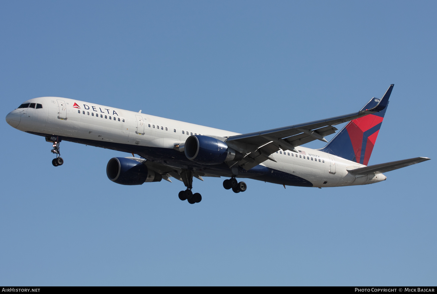 Aircraft Photo of N711ZX | Boeing 757-231 | Delta Air Lines | AirHistory.net #120578