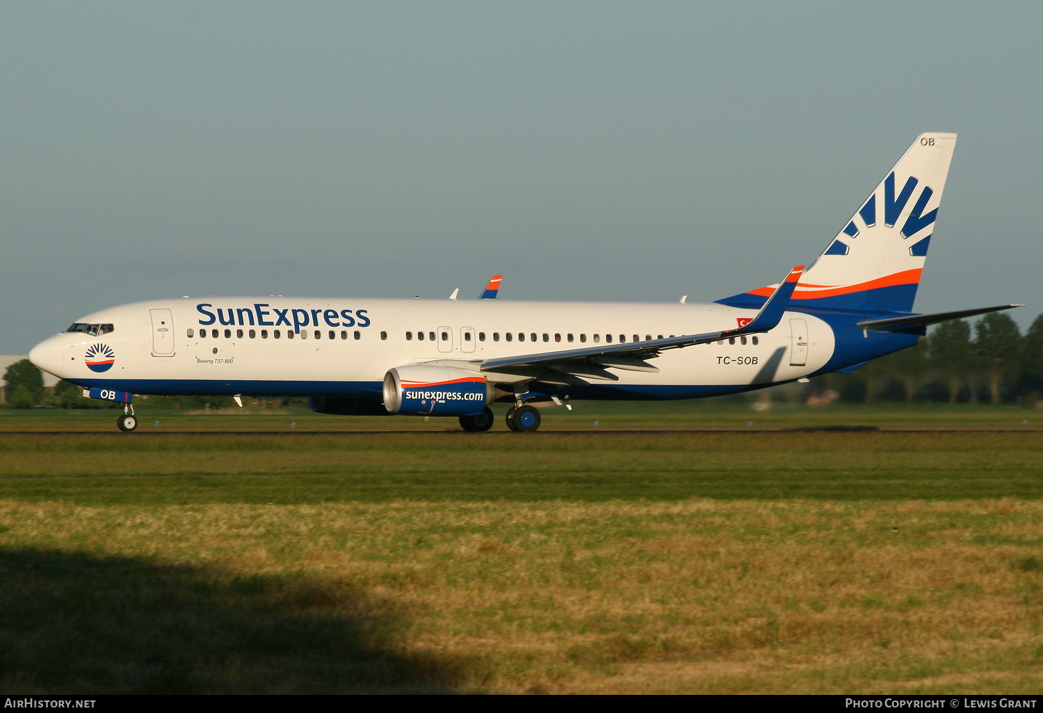 Aircraft Photo of TC-SOB | Boeing 737-8HC | SunExpress | AirHistory.net #120614