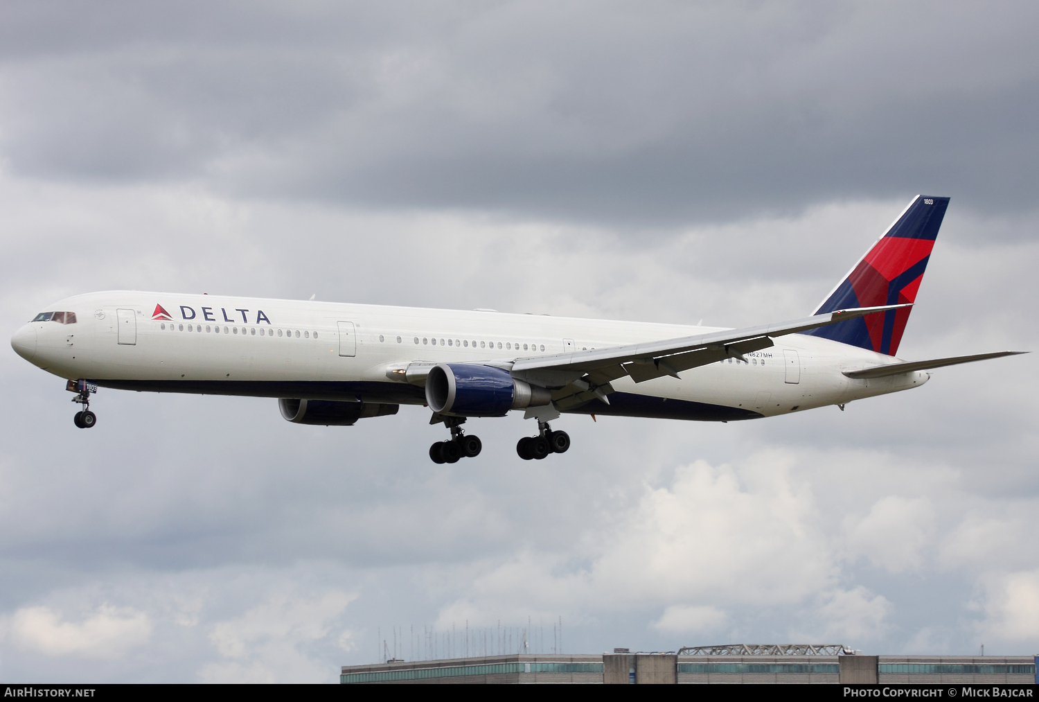 Aircraft Photo of N827MH | Boeing 767-432/ER | Delta Air Lines | AirHistory.net #120637