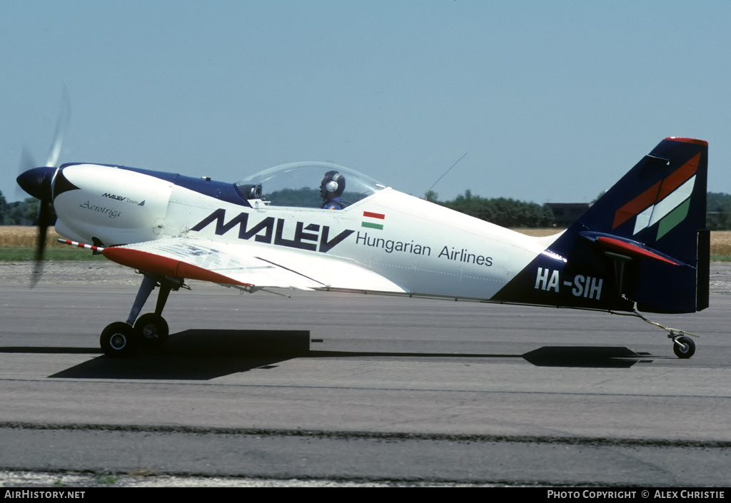 Aircraft Photo of HA-SIH | Zlin Z-50LS | Aerotriga | Malév - Hungarian Airlines | AirHistory.net #120720