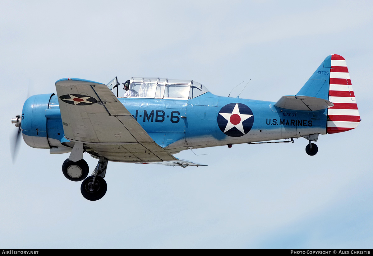 Aircraft Photo of N1666T / 43725 | North American SNJ-5B Texan | USA - Marines | AirHistory.net #120722
