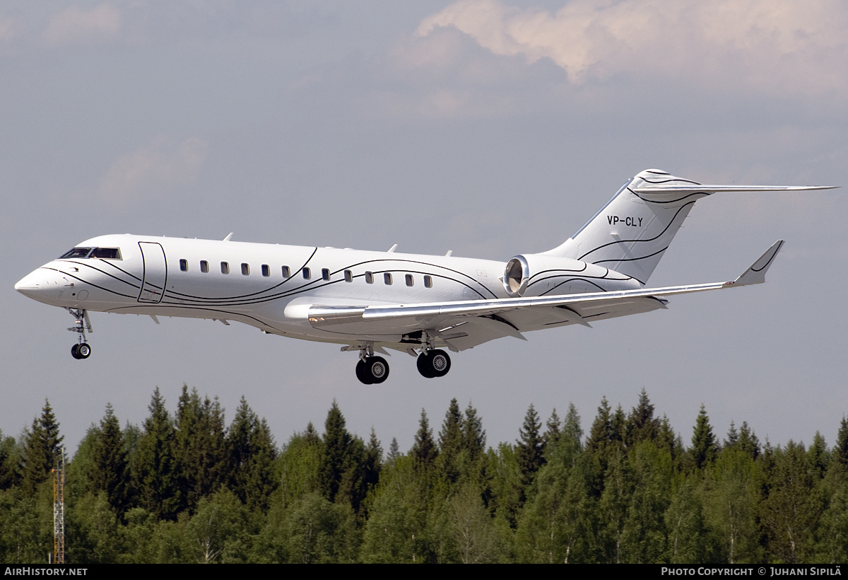 Aircraft Photo of VP-CLY | Bombardier Global Express (BD-700-1A10) | AirHistory.net #120735