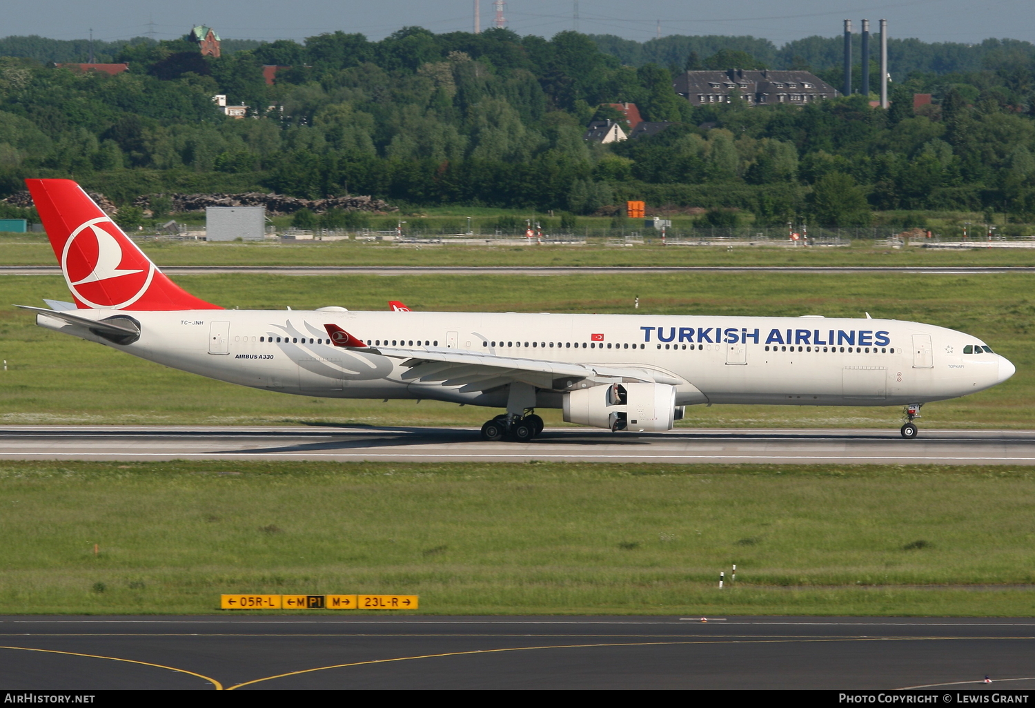 Aircraft Photo of TC-JNH | Airbus A330-343 | Turkish Airlines | AirHistory.net #120910