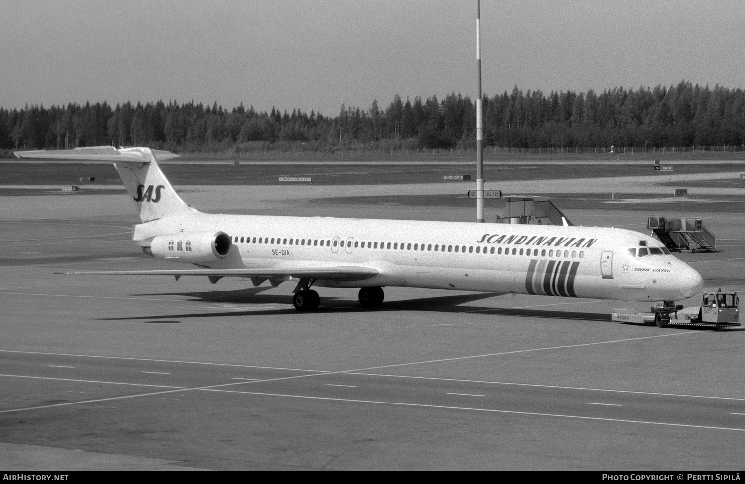 Aircraft Photo of SE-DIA | McDonnell Douglas MD-82 (DC-9-82) | Scandinavian Airlines - SAS | AirHistory.net #120918