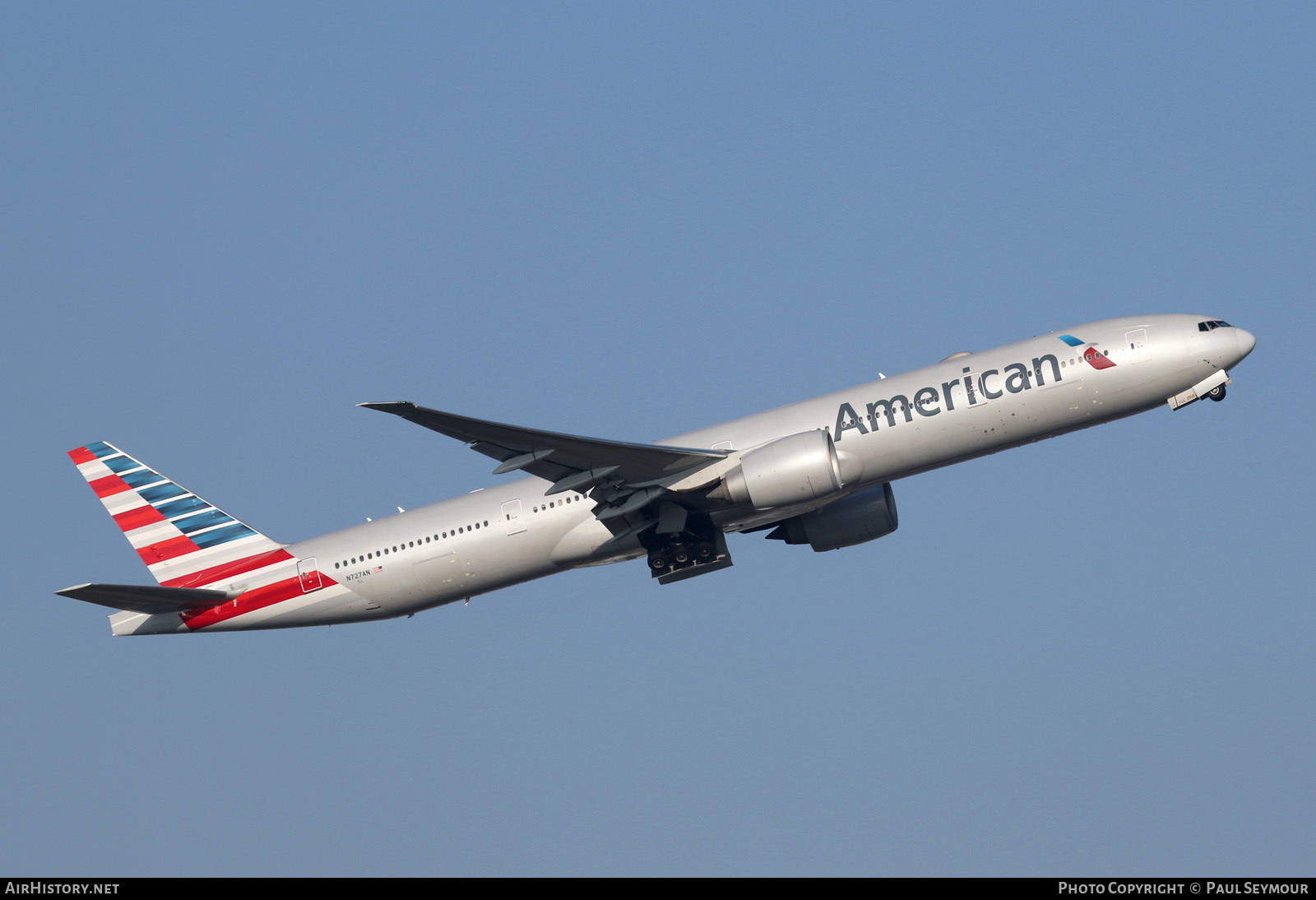Aircraft Photo of N727AN | Boeing 777-323/ER | American Airlines | AirHistory.net #121024