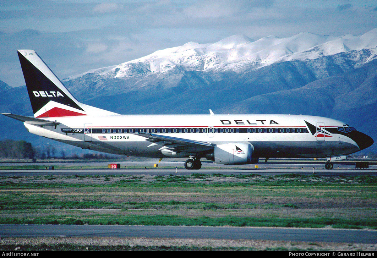 Aircraft Photo of N303WA | Boeing 737-347 | Delta Air Lines | AirHistory.net #121091