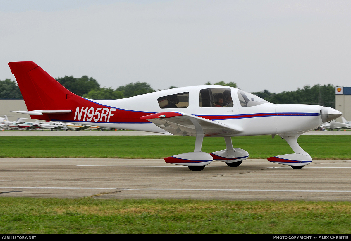Aircraft Photo of N195RF | Wheeler Express | AirHistory.net #121117