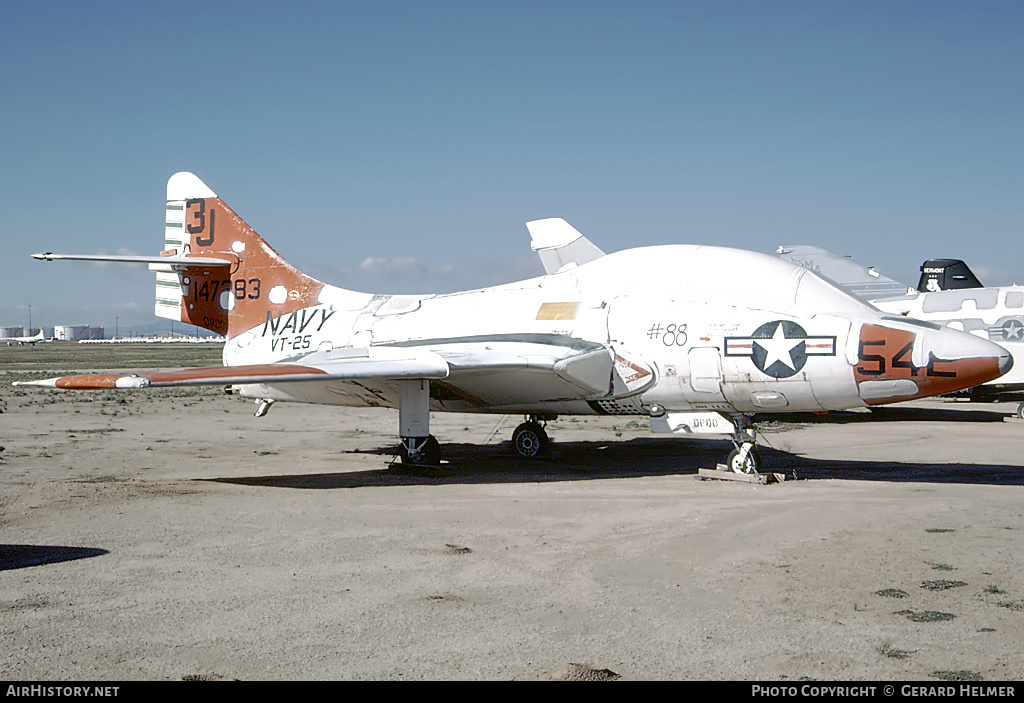 Aircraft Photo of 147283 | Grumman TF-9J Cougar | USA - Navy | AirHistory.net #121201